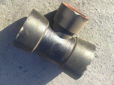 老房子康乐铸铁管下水漏水怎么处理