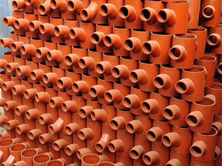 康乐寒露时节,金利建材助您构建坚固排水系统